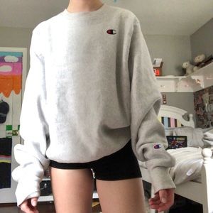 light grey champion sweatshirt